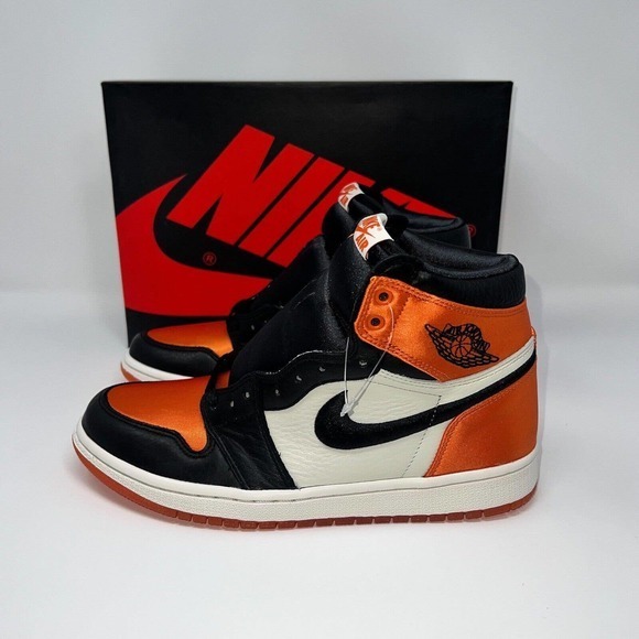 Women's Air Jordan 1 Retro‎ High OG Satin Shattered Backboard 2018 - Size 8.5 - Picture 3 of 12